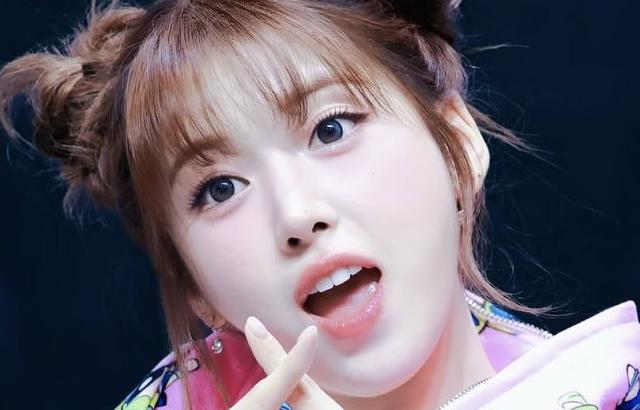 NMIXX (엔믹스) 지우