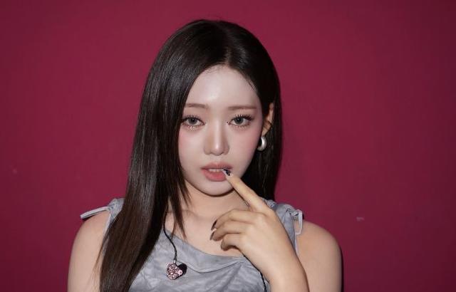 베이비몬스터 로라