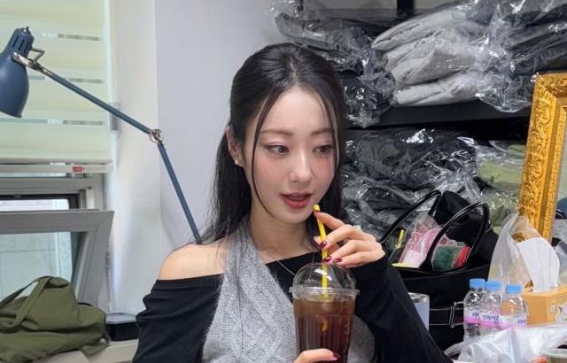 경리 인별 나솔사계 with 보미 에이핑크