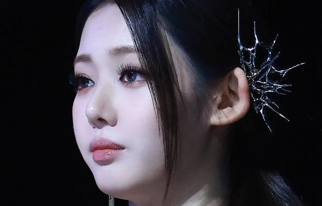 베이비몬스터 로라