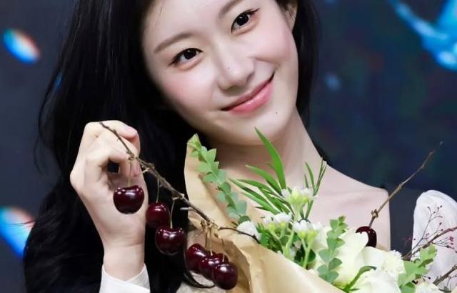 ITZY (있지) 채령