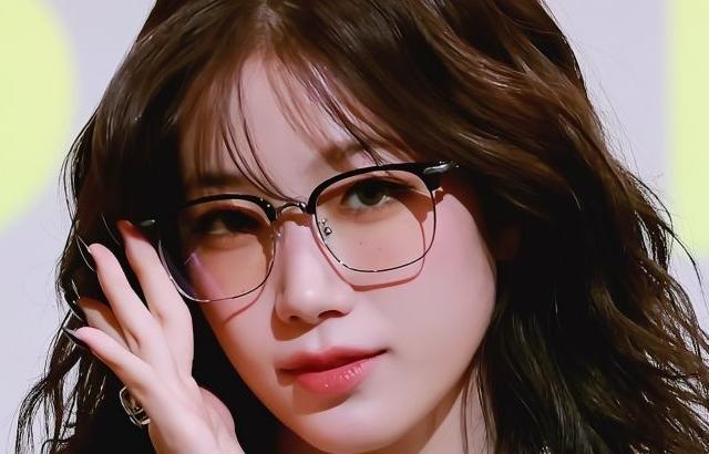 르세라핌 카즈하