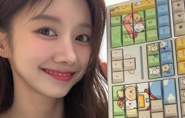 윤수빈 아나운서