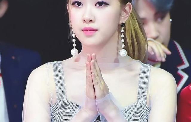 BLACKPINK (블랙핑크) 로제