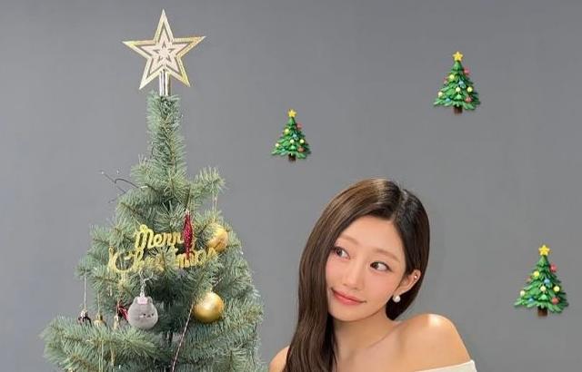 KISS OF LIFE (키스오브라이프) 쥴리