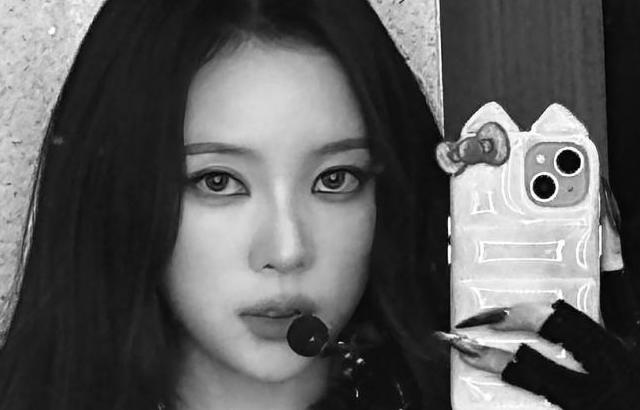 MEOVV (미야오) 나린