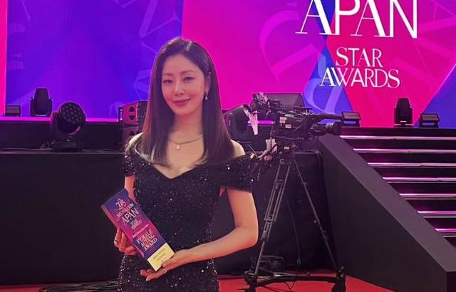 오나라 인별 with 아이유 등