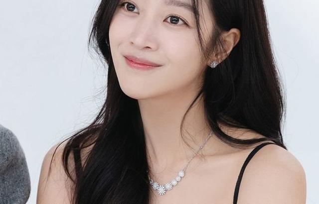 조보아 비하인드컷