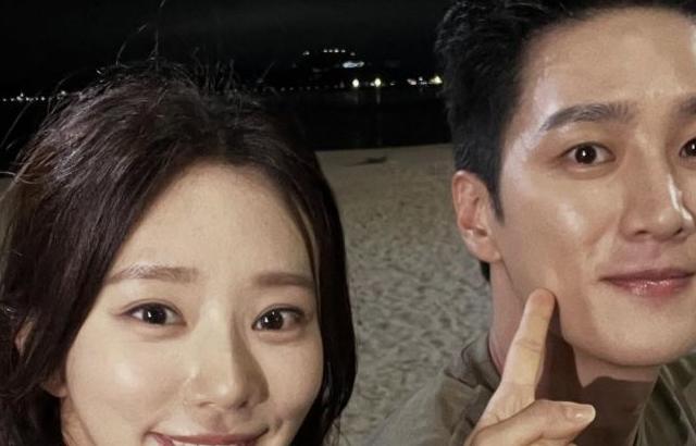 이주빈 인별 스프링피버 with 안보현 등