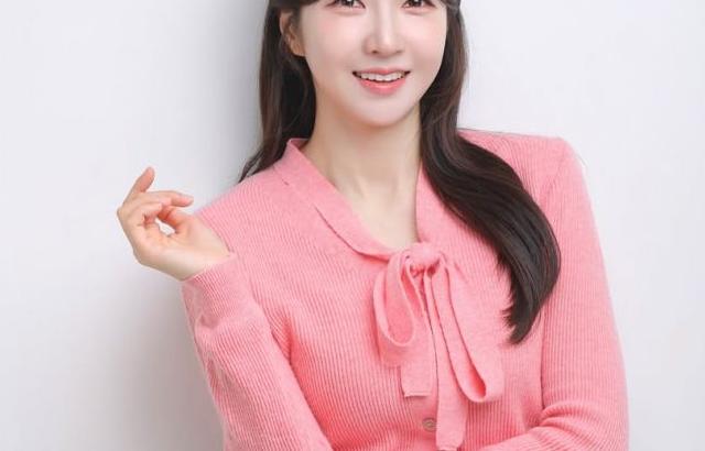 이윤정 아나운서