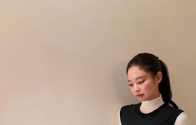 BLACKPINK (블랙핑크) 제니