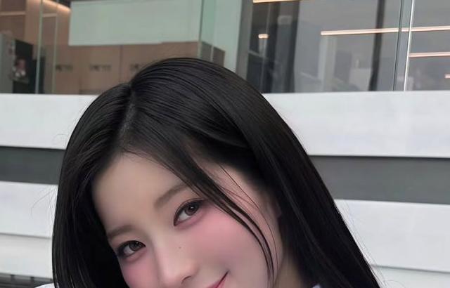 BABYMONSTER (베이비몬스터) 아사