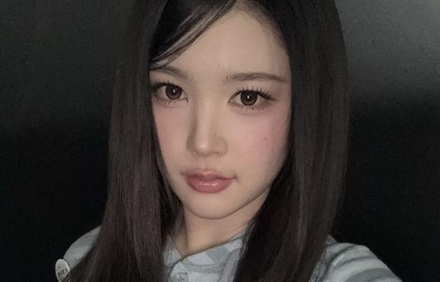 하츠투하츠 에이나