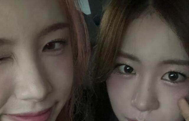 우아 루시, 우연