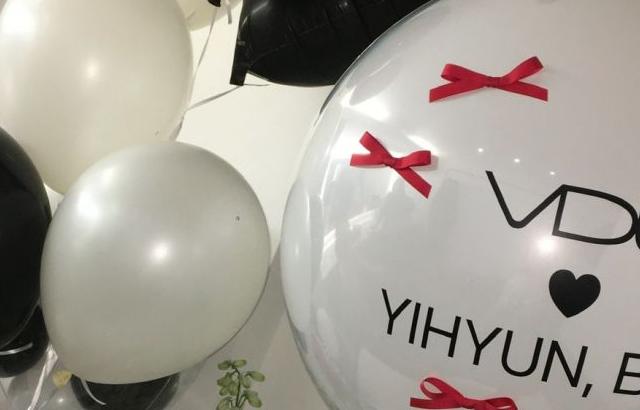 베이비돈크라이 이현