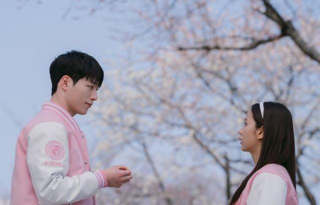 지수 블랙핑크 월간남친