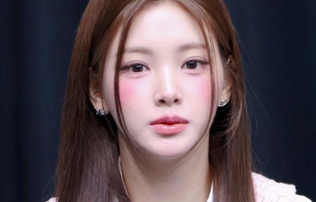 베이비돈크라이 이현